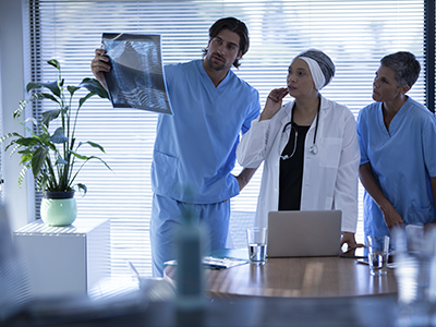 Neumólogo cerca de Monumento a la Madre CDMX